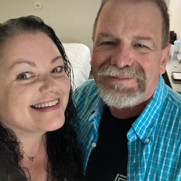 Meet your Posher, Ronald - Picture 1 of 2